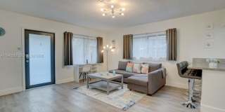 1700 Southwest 20th Street Gallery 14