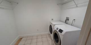 Pompano Beach Rental: 3 Bedrooms + Flexible Den - NO HOA - MOVE IN TODAY! Gallery 21