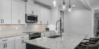 2197 SAMUEL PASS Gallery 11