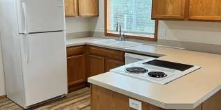 445 South Ivy Street Gallery 1