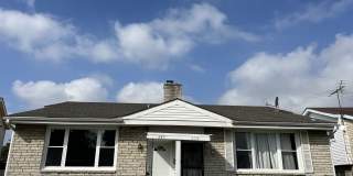 385 Dover Ln Gallery 1