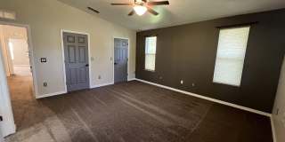 100 Grey Widgeon Court Gallery 10