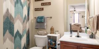 Hey Asheboro....1 Bedroom 1 Bath $1099/mo - $0-Deposit $0-Application Gallery 17