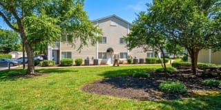 Crescent Oaks Gallery 32