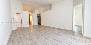 8754 SW 215th Ter Gallery 1