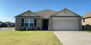 Beautiful 3 Bedroom 2 Bath Home in Shawnee Gallery 1