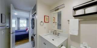 364 Bellevue Avenue Gallery 15