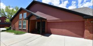 31 STRATFORD HALL Circle Gallery 7