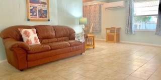 579 Beach Road Gallery 6