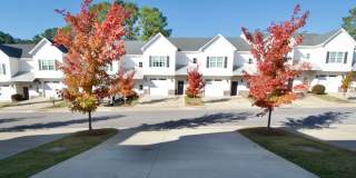 3 Bed 3.5 Bath Luxury Townhome in Convenient Location! Gallery 33