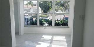 1826-1834 Johnson Street Gallery 4