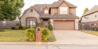 5 Bed / 2.5 Bath in South Tulsa! Gallery 4