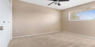 10301 W Charter Oak Drive Gallery 21