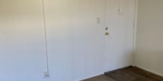 Studio Apartment on Las Vegas Strip - Close to all of the Excitement & More!! Gallery 25