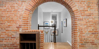 410 11TH Street NE Gallery 19