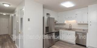 7224 Lago Vista Court Gallery 1