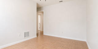 Beautifully Renovated 3 Bedroom • 2 Bathroom Home in Largo, Florida Gallery 9