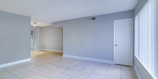 The River Pointe Gallery 38