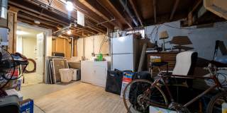 3235 S. 39th Ave. Gallery 19