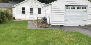 190 Meadowbrook Avenue Gallery 1