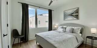 629 N Queen Street Gallery 29