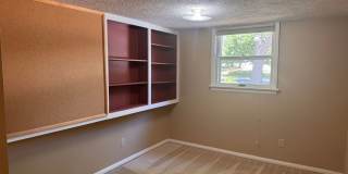 Pleasant Valley 5 Bedroom Gem with AC! Gallery 17