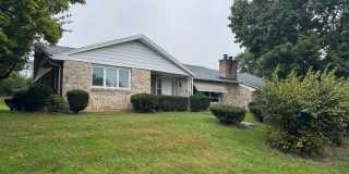 Stunning 3-bedroom, 3-bathroom single family home Gallery 1