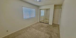 Spacious 3BR / 2BA + Bonus Room Home in Imperial Beach Gallery 8