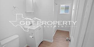 Fully Renovated 4 bedrooms 2 bathrooms! Gallery 19