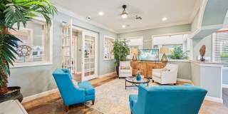 Heritage Bay Gallery 97