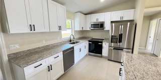 4426 SW Santa Barbara Place Gallery 33