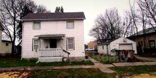 207 2nd Ave Gallery 1