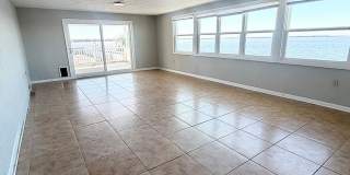 River Road Apartments Gallery 17