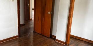 3BR SINGLE FAMILY HOME, FULL BASEMENT, GREAT YARD, PARKING, GARAGE Gallery 15