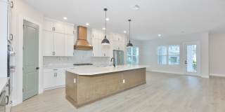 5/5 Gorgeous Brand New Residence in South Tampa Gallery 6