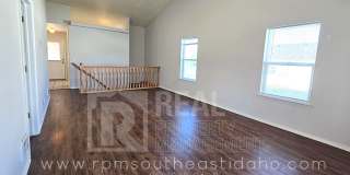 Spacious & Updated 2 Bedroom, 2 Bathroom Twin Home in Ammon with Garage, Fenced Backyard, and Hookups (Idaho Falls) for Rent by Real Property Management Gallery 20