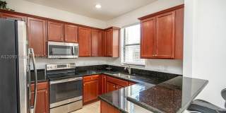 8815 NW 116th Ct Gallery 1
