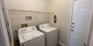Prime Orlando Rental – Minutes from Disney & Shopping Gallery 19