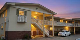 20380 Nw 7th Ave Gallery 1