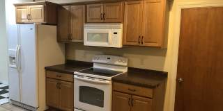 1115 N Mason St Gallery 1