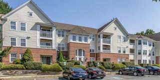 1310 Sheridan Place Gallery 1