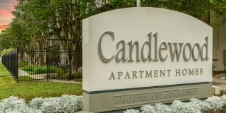 Candlewood Gallery 23