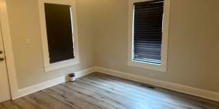 Room in 4 Bedroom Home at Griffin St NW Gallery 33