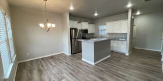 NOW PRE-LEASING FOR AUGUST MOVE-IN - 3B/3.5B/2G TOWNHOME NOW PRE-LEASING FOR AUGUST MOVE-IN - 3B/3.5B/2G TOWNHOME Gallery 3