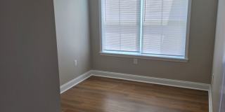 Charming 3 bed, 1.5 bath Gallery 13