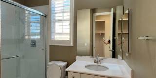 667 E Desert Willow Gallery 7