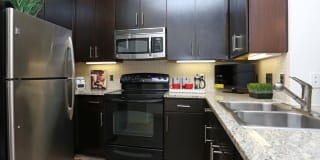 Braeswood Place Gallery 14