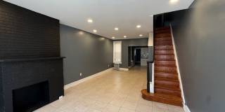 Beautiful 3BR Port Richmond Townhome Beautiful 3BR Port Richmond Townhome Gallery 1