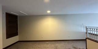 The Lodge Gallery 33