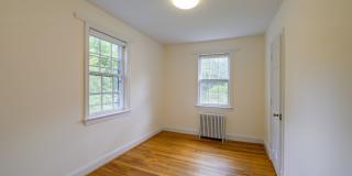 Charming & Spacious Colonial in N Cleveland Park w/Park-Like Rear Garden & Detached Garage Gallery 46